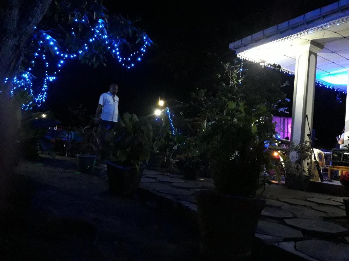 Hansika Guest Inn Buttala Luaran gambar